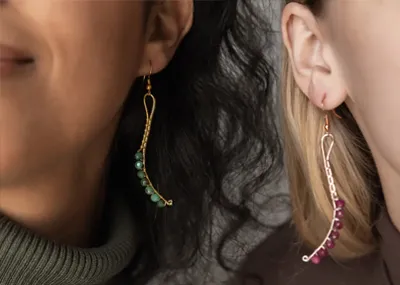 Elegant Curve Earrings